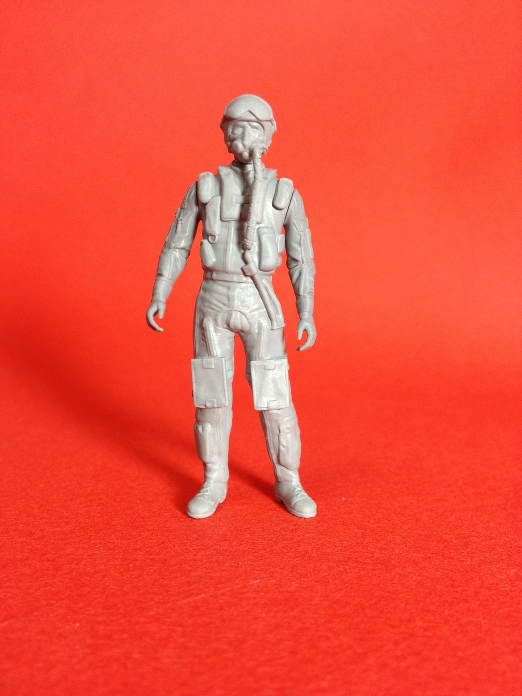 1/48 scale SAAB39 Gripen pilot. Art # 48P003